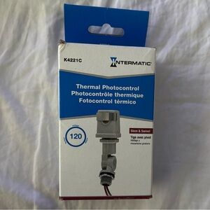 Intermatic K4221C 120-Volt Stem and Swivel Mount Thermal Photocontrol
